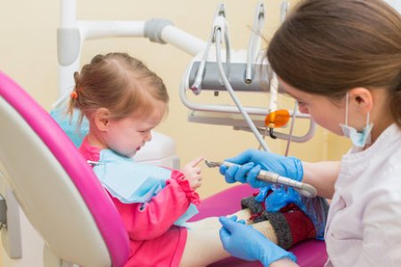 CUANDO VISITAR AL ODONTOPEDIATRA